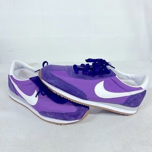 Nike Womens Shoe Size 9
